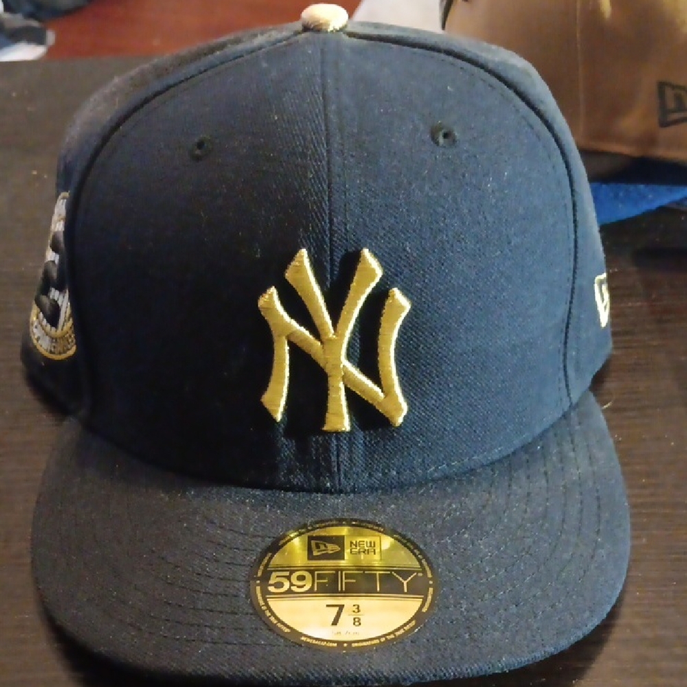Yankees (Derrick Jeter) New Era Dark Blue and Gold Fitted Cap